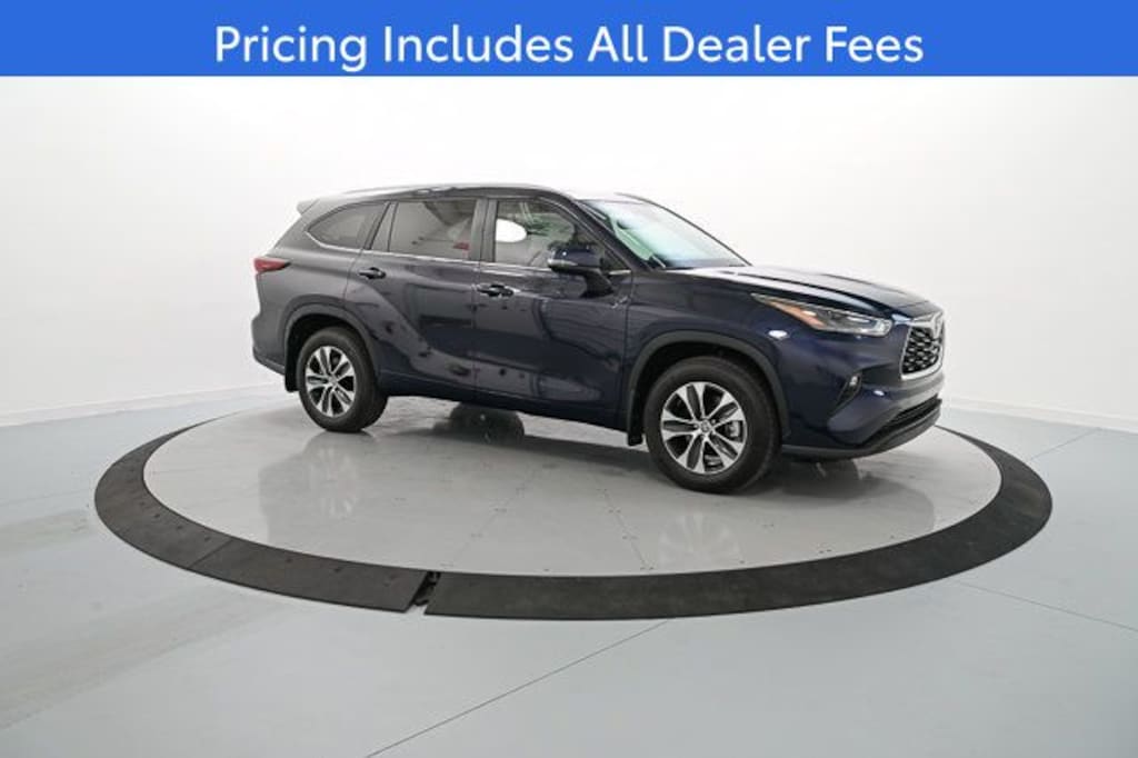 New 2026 Toyota Highlander XLE SUV