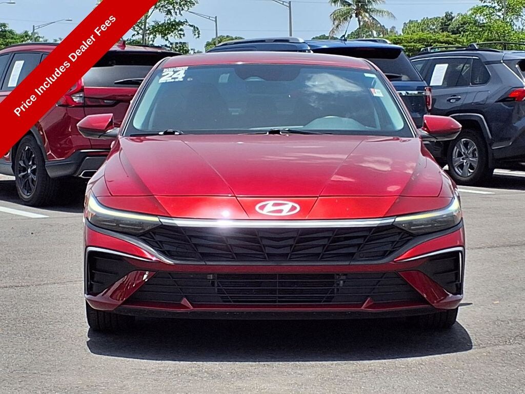 Used 2024 Hyundai Elantra Hybrid Blue Sedan
