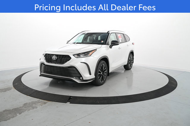 2026 Toyota Highlander XSE SUV