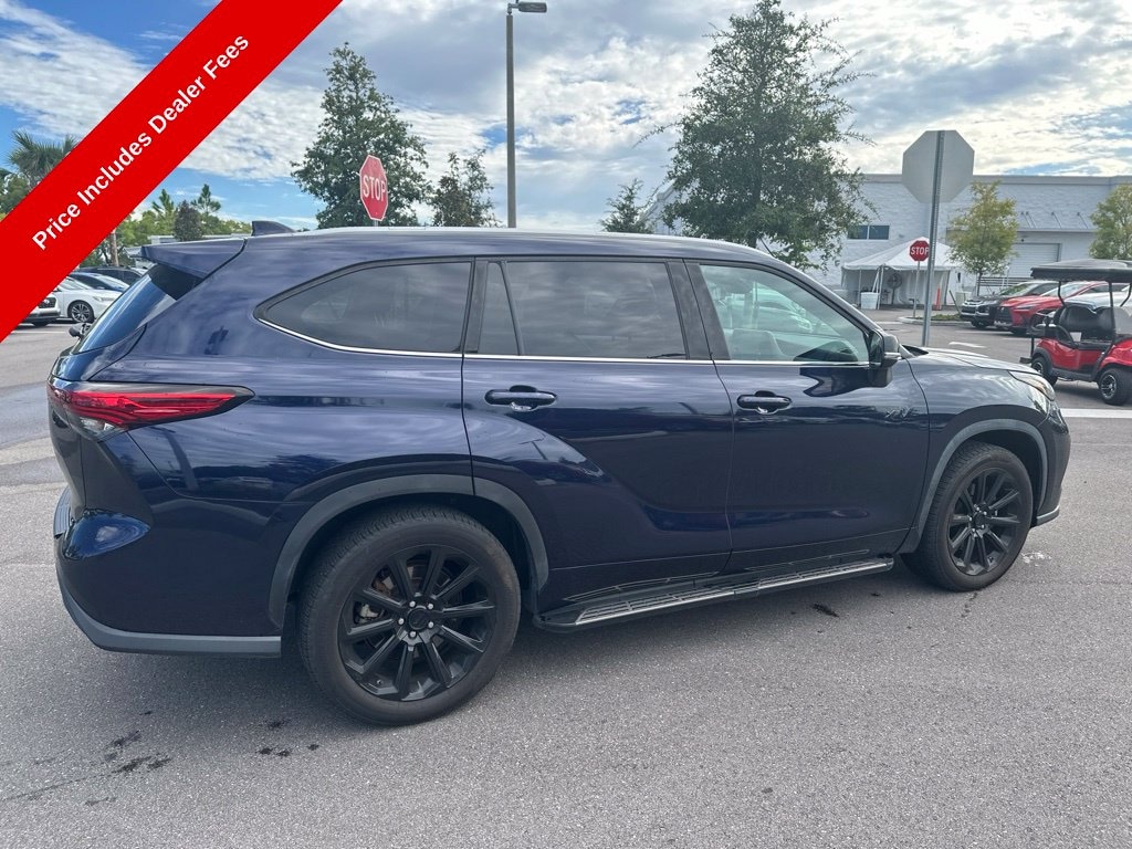 Used 2022 Toyota Highlander XLE SUV
