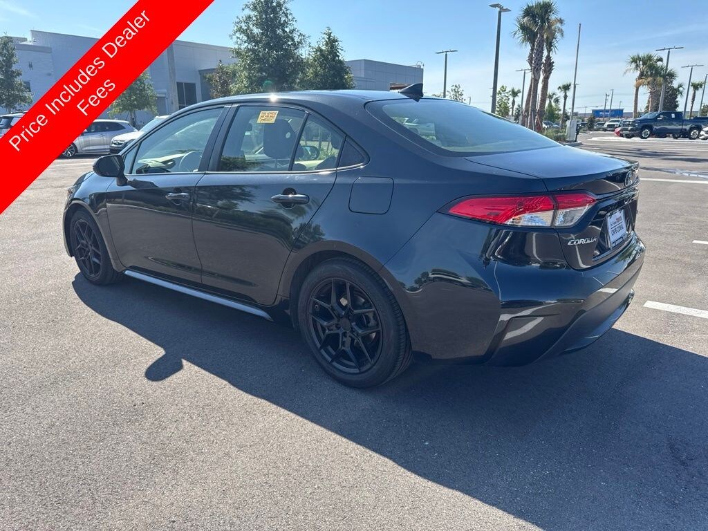 Used 2022 Toyota Corolla LE Sedan