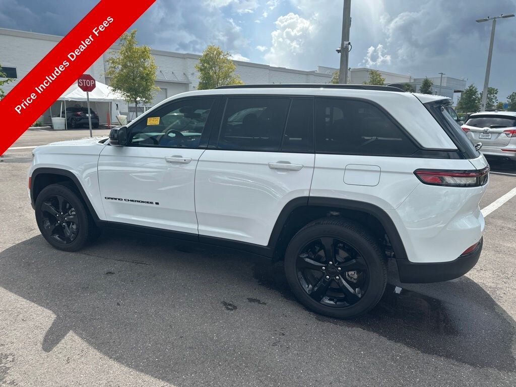Used 2025 Jeep Grand Cherokee Altitude X SUV