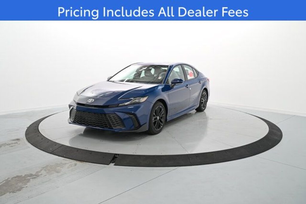 New 2026 Toyota Camry SE Sedan