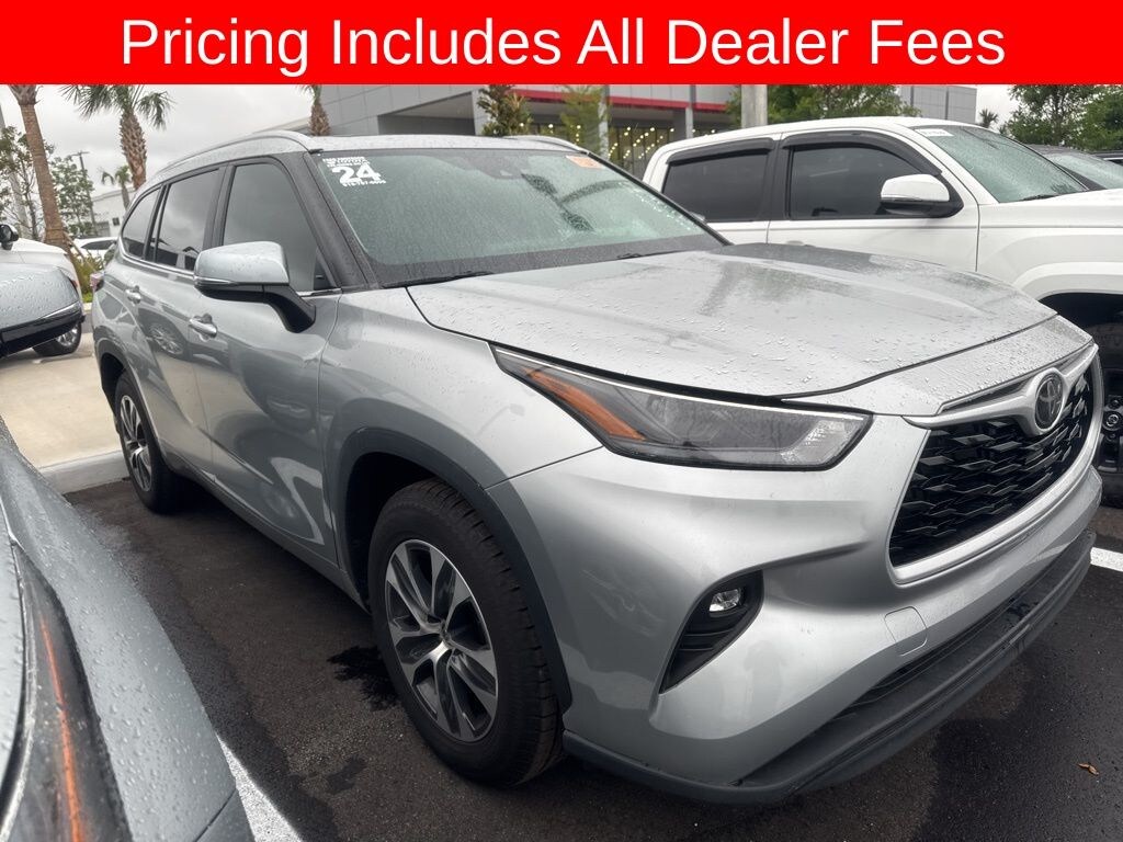 Used 2024 Toyota Highlander XLE SUV