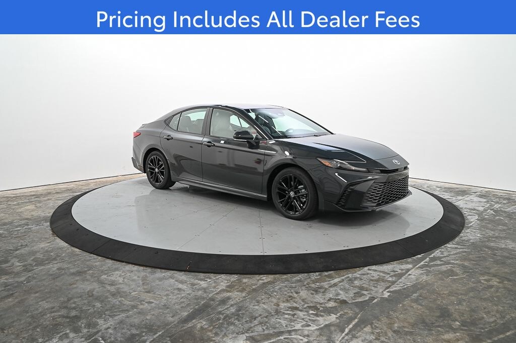 New 2026 Toyota Camry SE Sedan
