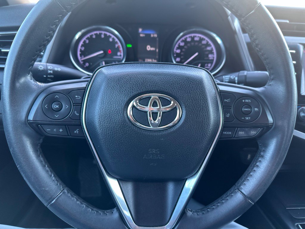 2019 Toyota Camry SE - Photo 16