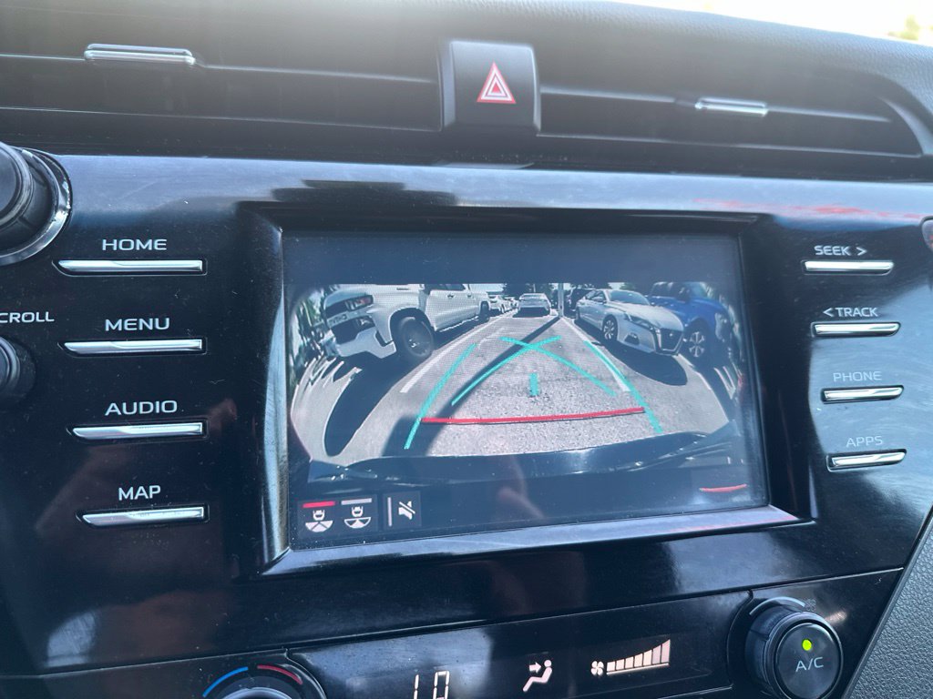2019 Toyota Camry SE - Photo 11