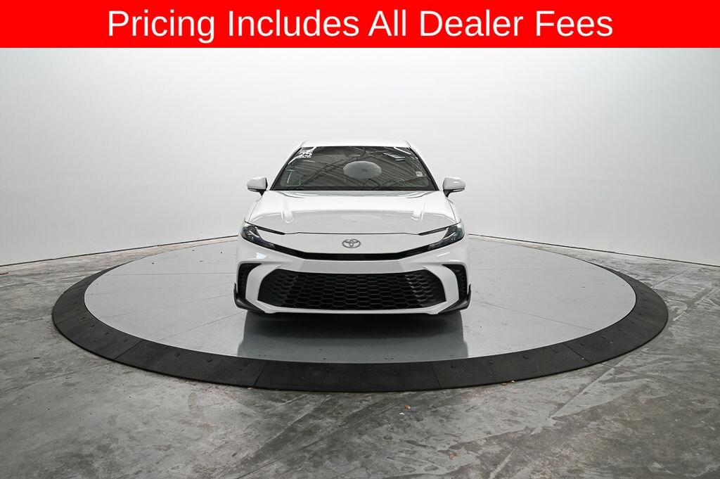 Used 2025 Toyota Camry SE Sedan