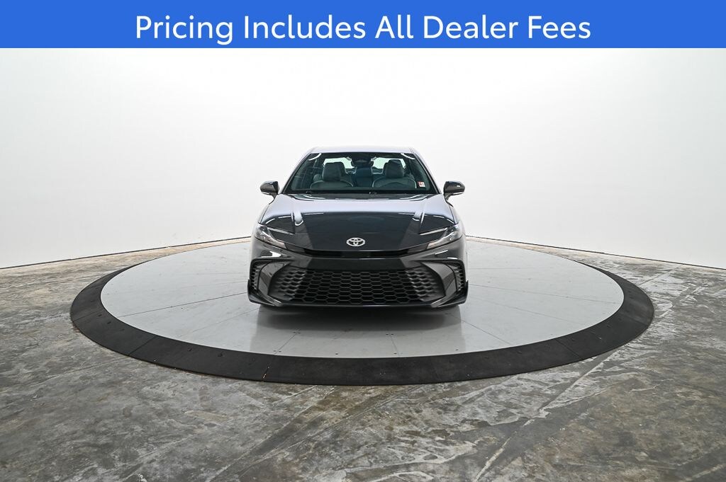 New 2026 Toyota Camry SE Sedan