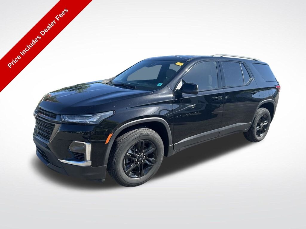Used 2023 Chevrolet Traverse LS SUV