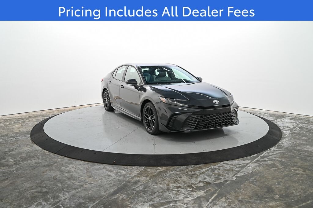 New 2026 Toyota Camry SE Sedan