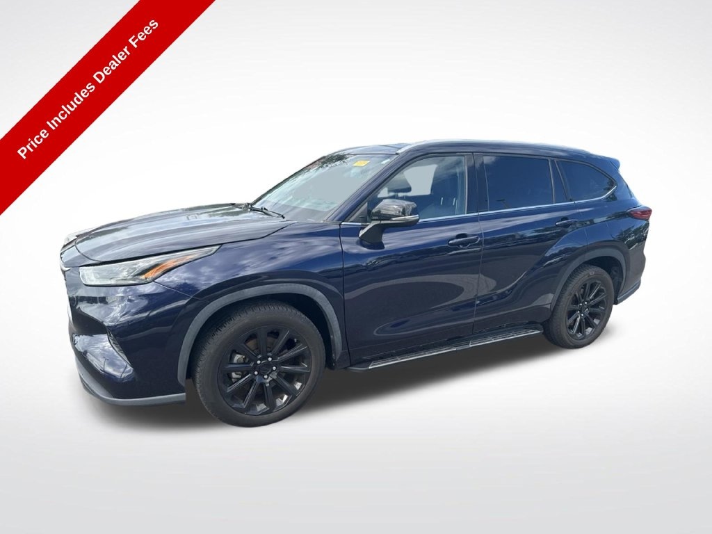 Used 2022 Toyota Highlander XLE SUV