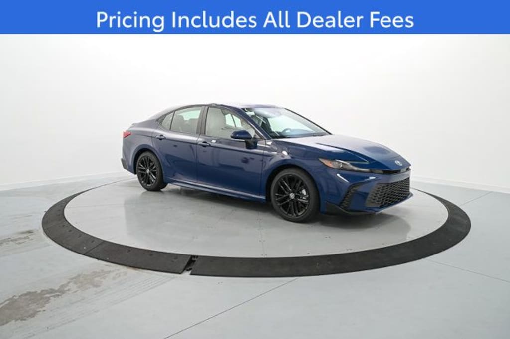 New 2026 Toyota Camry SE Sedan