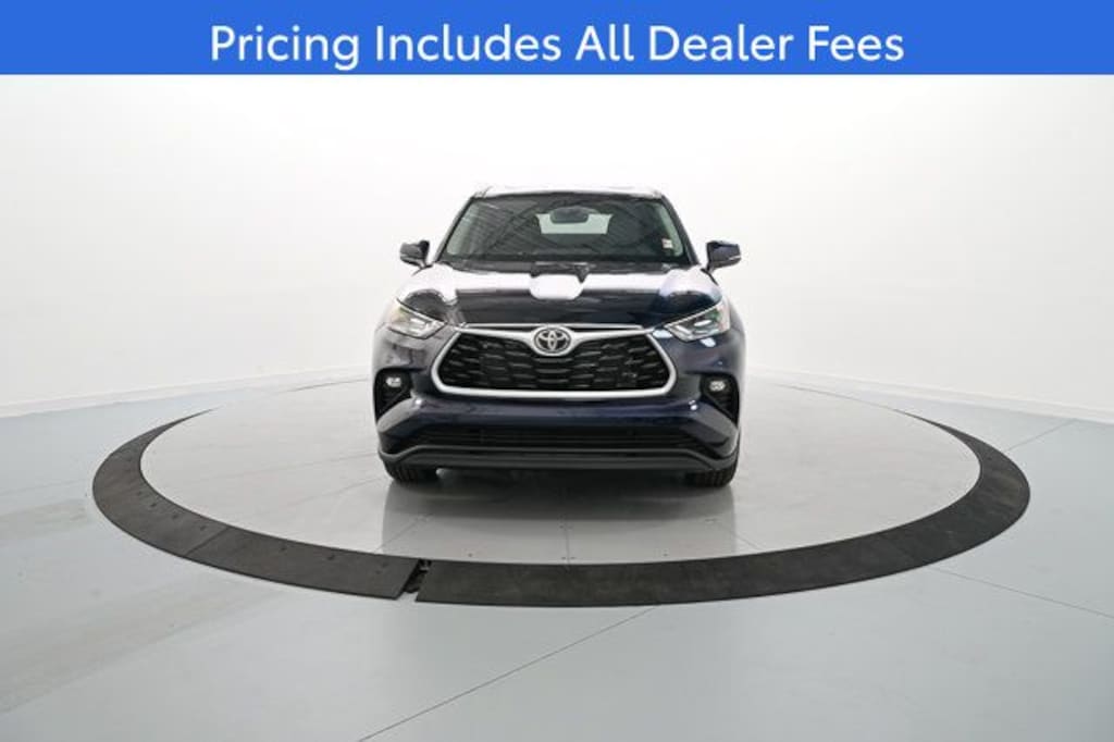 New 2026 Toyota Highlander XLE SUV