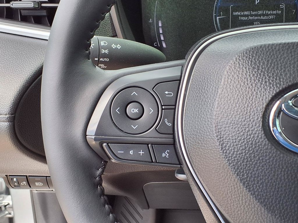 2026 Toyota Corolla Cross LE - Photo 27