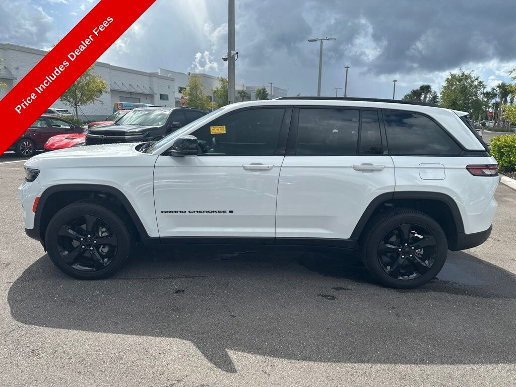Used 2025 Jeep Grand Cherokee Altitude X SUV