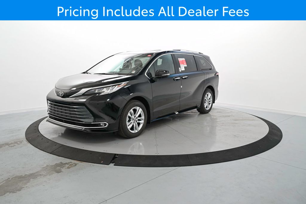 2026 Toyota Sienna Limited Minivan/Van