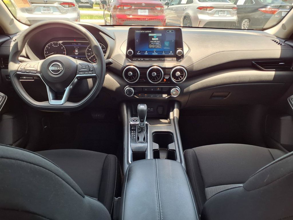 2024 Nissan Sentra SV - Photo 18