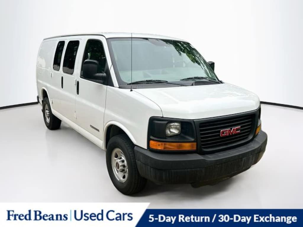Used 2005 GMC Savana Standard Van G2500 Cargo Van
