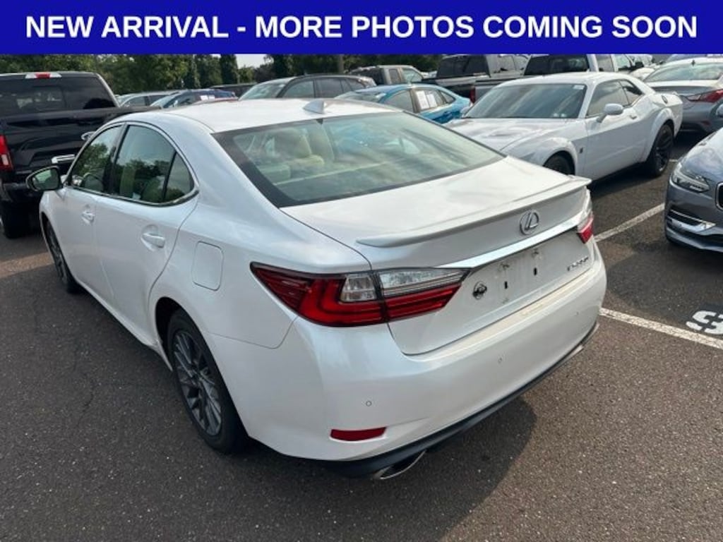 Used 2018 Lexus ES 350 Sedan