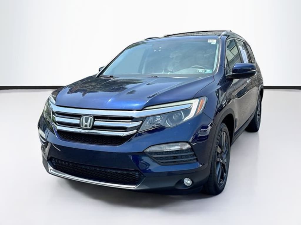 Used 2016 Honda Pilot Touring AWD SUV
