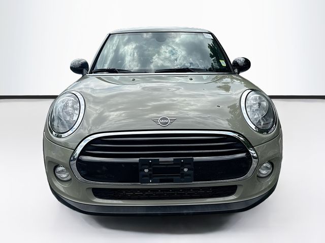 Used 2019 MINI Hardtop 2 Door Base with VIN WMWXP5C54K2H95205 for sale in Jenkintown, PA