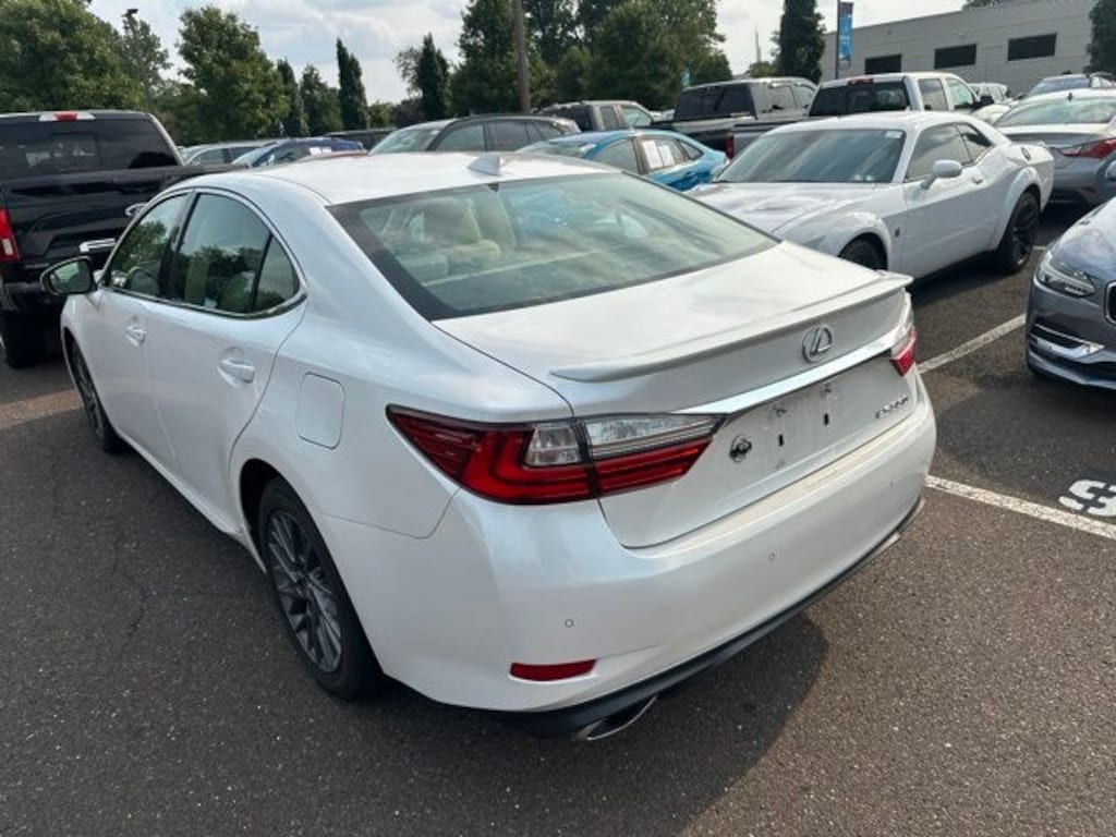 Used 2018 Lexus ES 350 Sedan