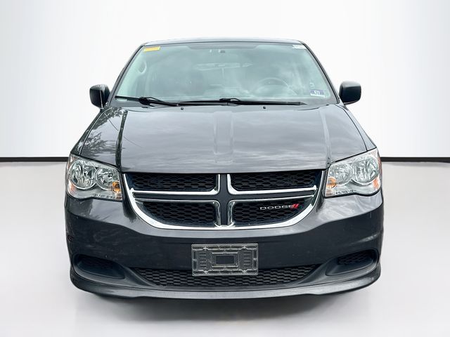 Used 2017 Dodge Grand Caravan SE with VIN 2C4RDGBG3HR710221 for sale in Jenkintown, PA