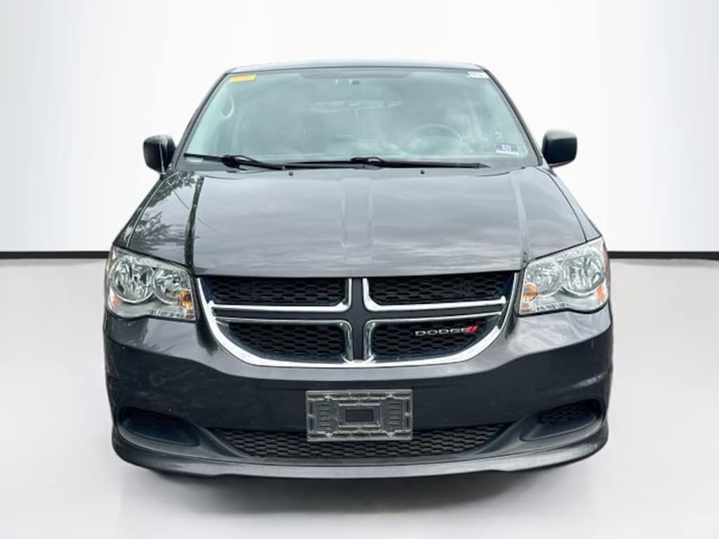 Used 2017 Dodge Grand Caravan SE Van