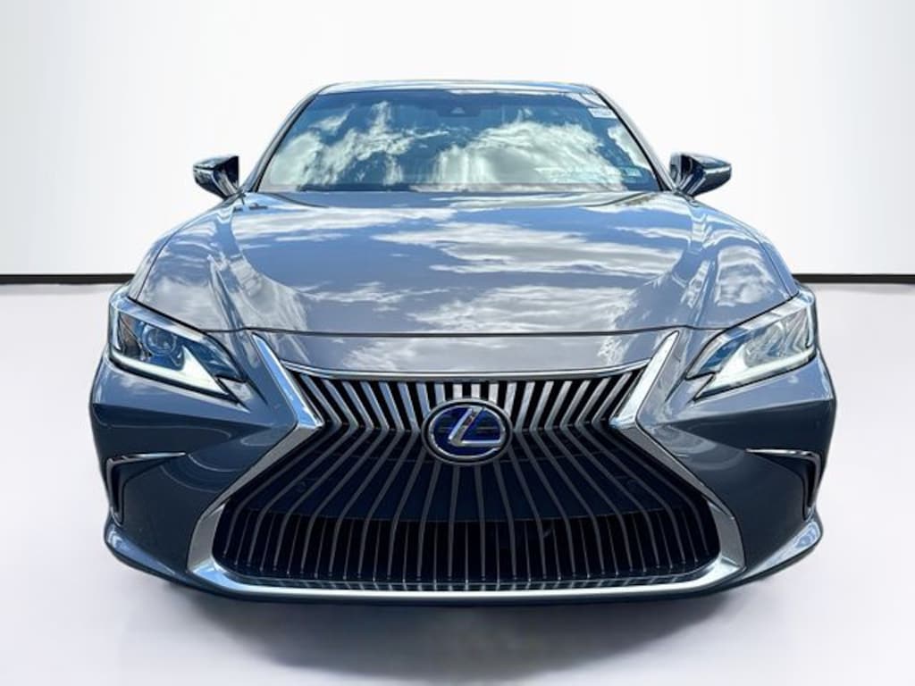Used 2021 Lexus ES 300h Sedan