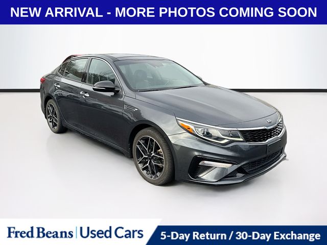 2020 Kia Optima SE's photo