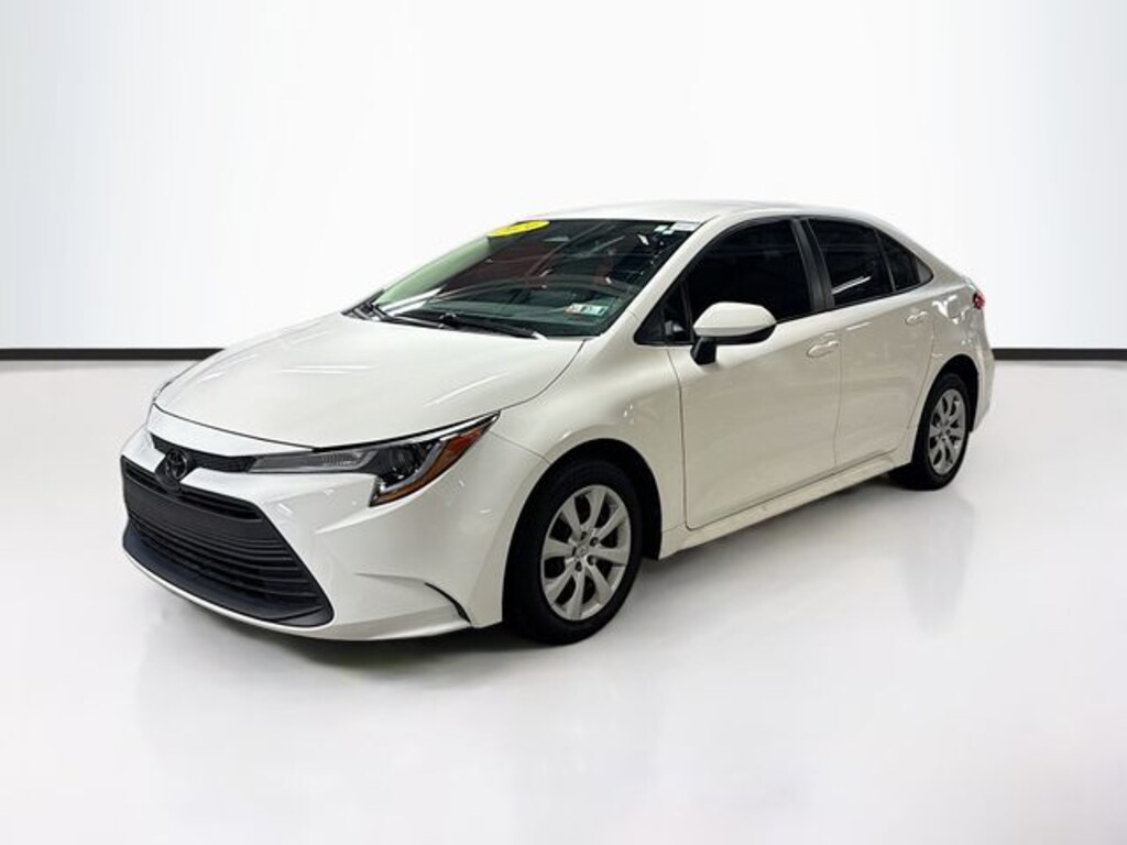 Used 2024 Toyota Corolla LE Sedan
