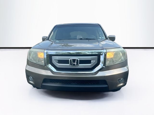 Used 2009 Honda Pilot Touring with VIN 5FNYF489X9B046784 for sale in Jenkintown, PA