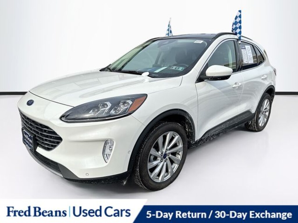 Used 2022 Ford Escape Titanium SUV