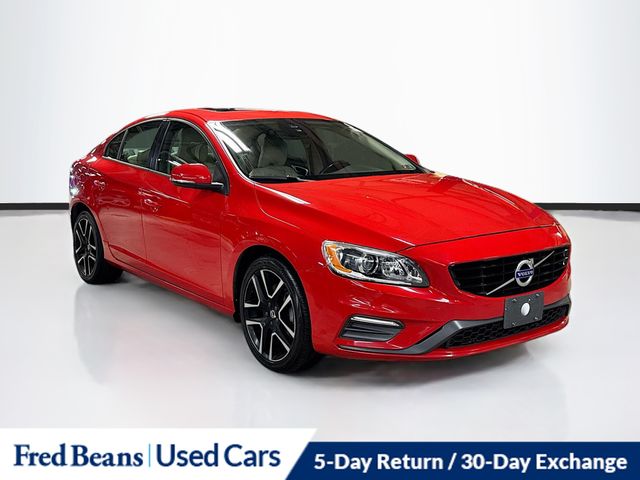 2017 Volvo S60 T5 Dynamic's photo