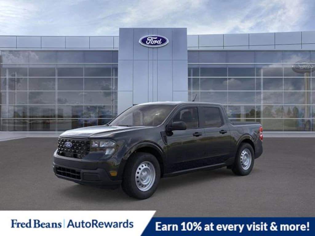 New 2025 Ford Maverick XL Truck SuperCrew