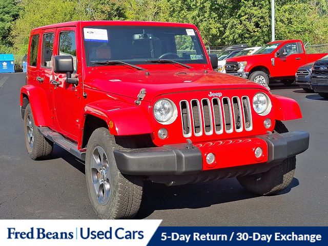 2016 Jeep Wrangler Unlimited Sahara photo 2
