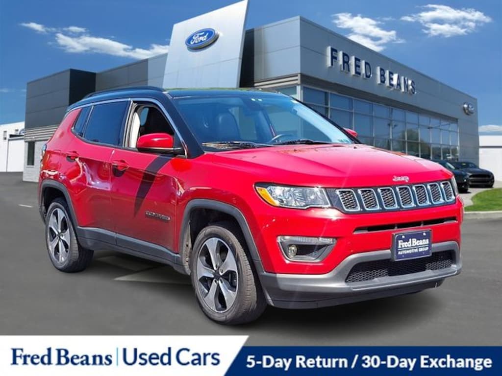 Used 2018 Jeep Compass Latitude SUV