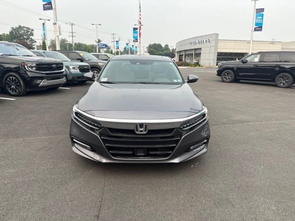 Used 2018 Honda Accord Hybrid Touring Sedan