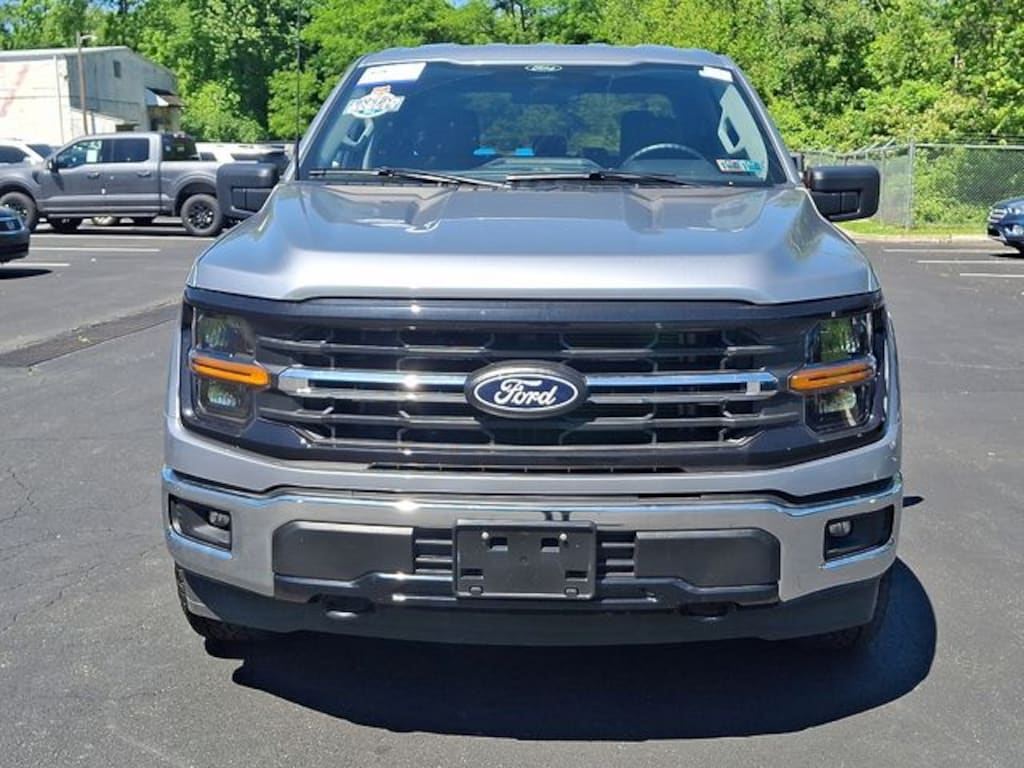 Used 2025 Ford F-150 XLT Truck SuperCrew Cab