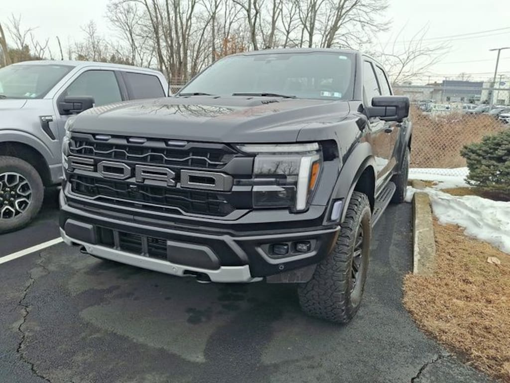 Used 2025 Ford F-150 Raptor Truck SuperCrew Cab