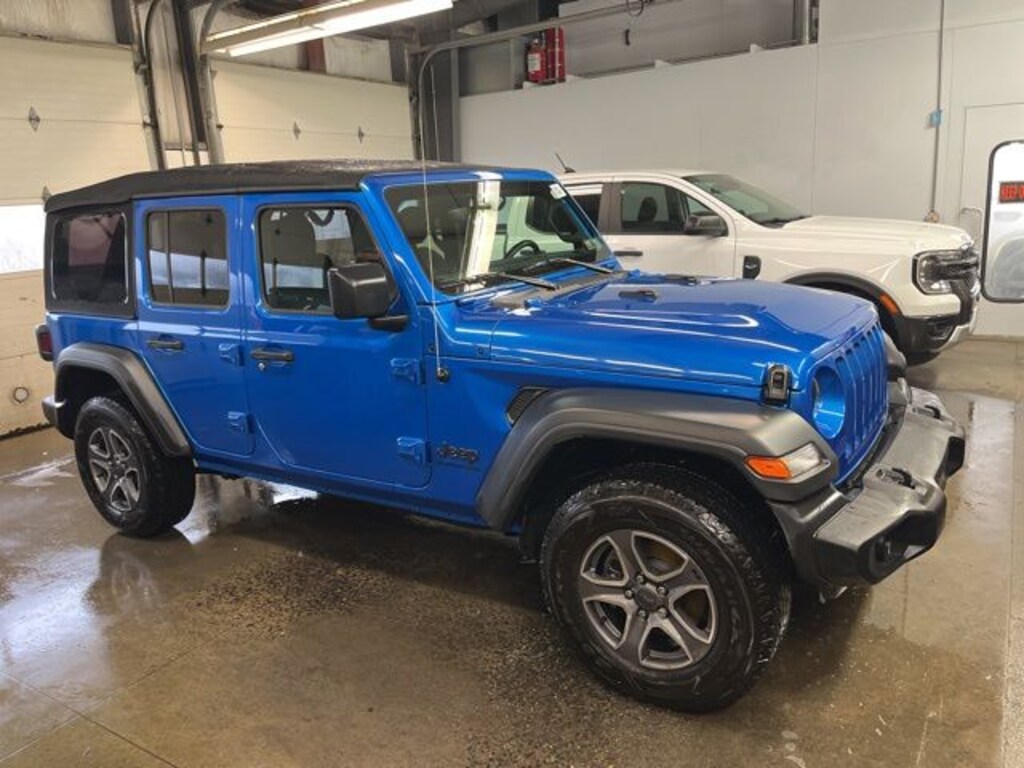 Used 2023 Jeep Wrangler Sport S SUV