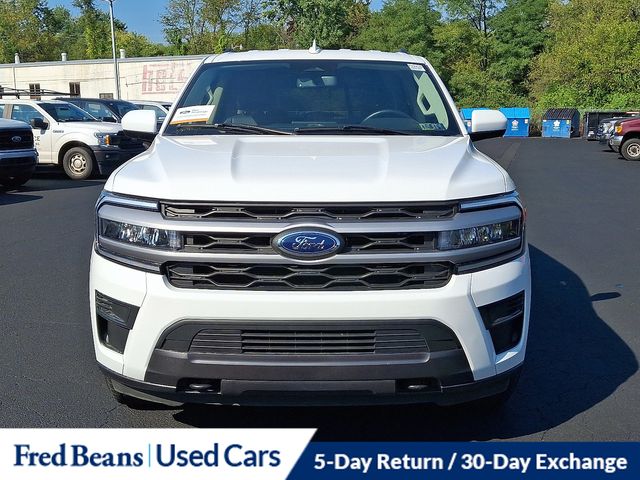 2022 Ford Expedition XLT photo 3