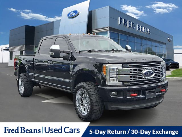2017 Ford F-250 Platinum 4x4 Crew Cab 8' Box's photo