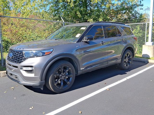 2022 Ford Explorer ST-Line photo 3