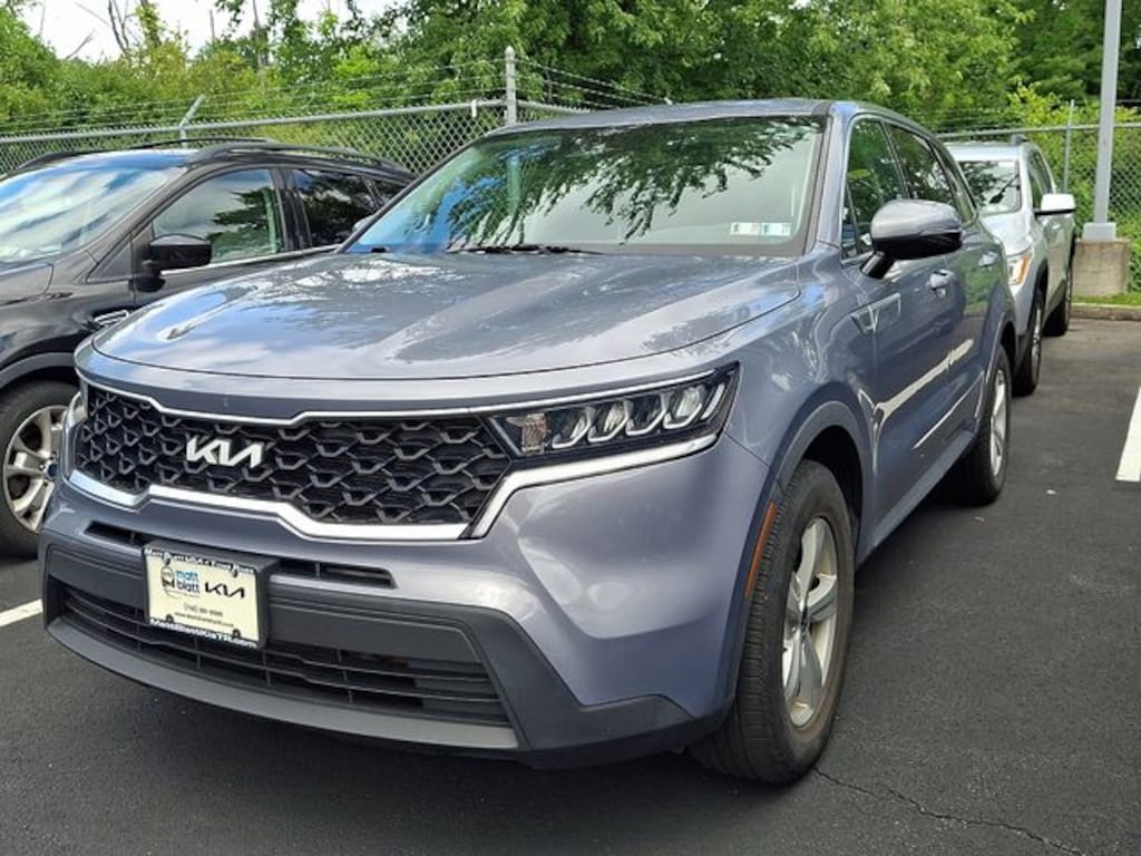 Used 2022 Kia Sorento LX SUV