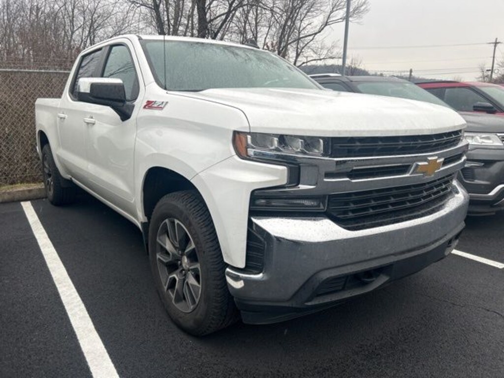 Used 2022 Chevrolet Silverado 1500 LTD LT Truck Crew Cab