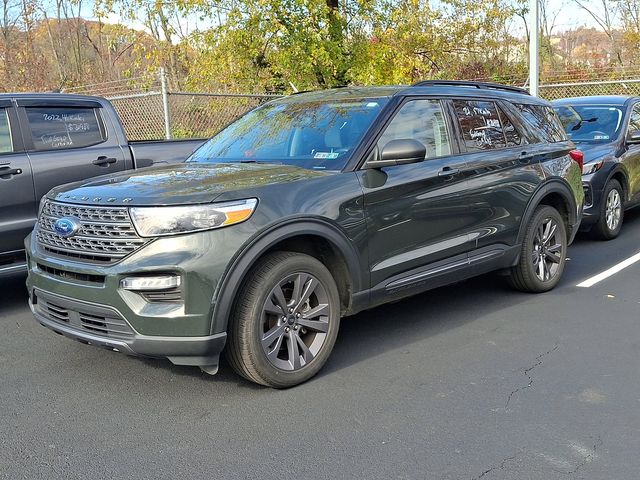 2021 Ford Explorer XLT photo 2