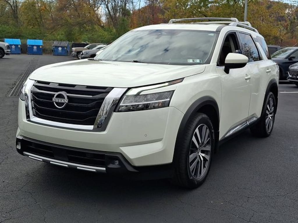 Used 2022 Nissan Pathfinder Platinum SUV
