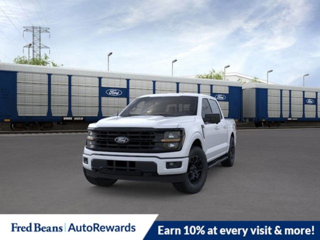 New 2025 Ford F-150 XLT Truck SuperCrew Cab